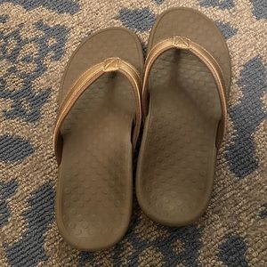 Vionics Tide II Sandals